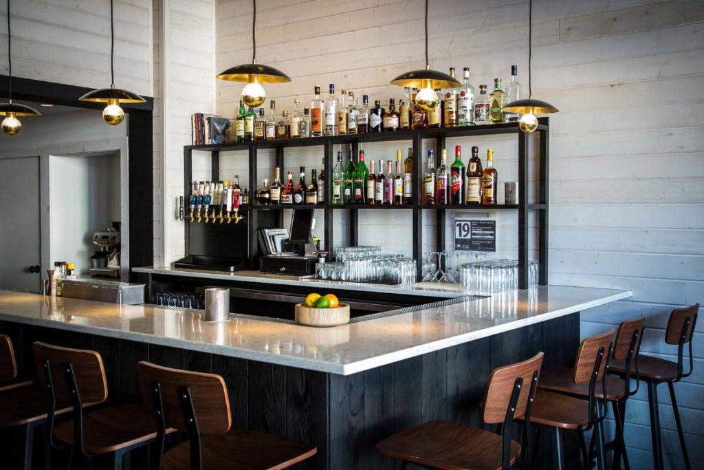 Quatermaster Eatery Bar Cocktails Farm Fresh Dinner